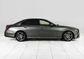 Mercedes benz E-Класс Вид 5
