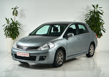 Nissan Tiida Вид 1