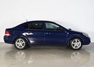Opel Astra Вид 5